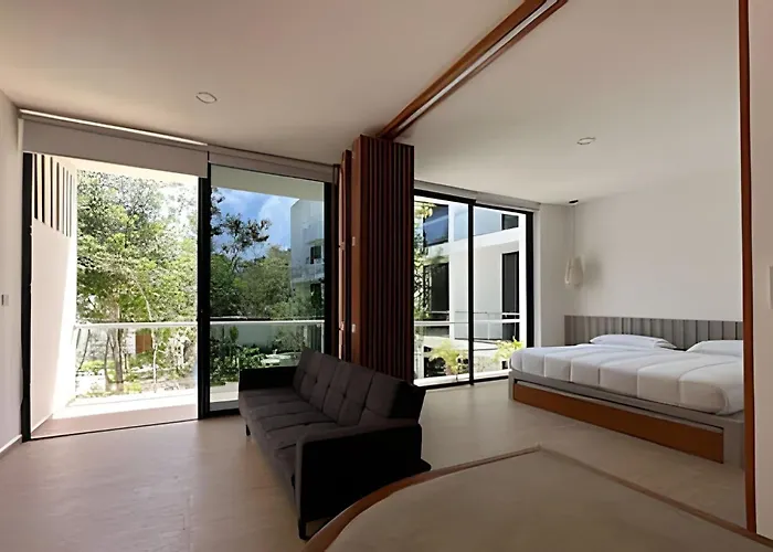 Sak Apartment *